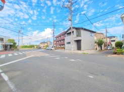 草加市青柳２丁目