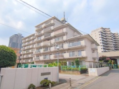 草加市栄町３丁目