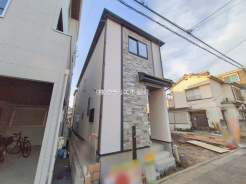 足立区本木東町