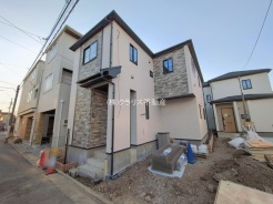 足立区本木東町