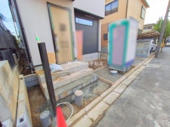 草加市青柳４丁目