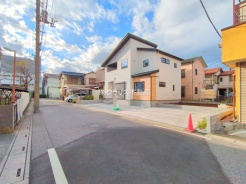 草加市弁天４丁目