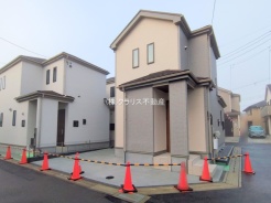 草加市長栄１丁目