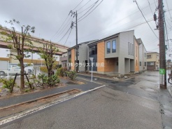 足立区本木西町