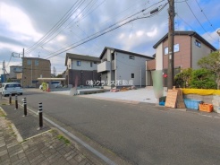 草加市青柳８丁目