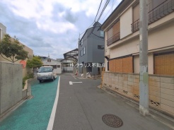 足立区本木北町