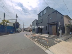 足立区伊興５丁目