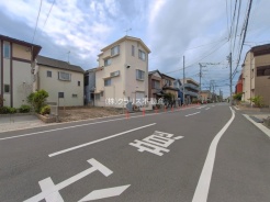 草加市新善町