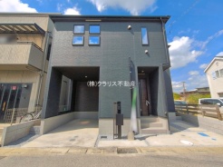 草加市谷塚上町