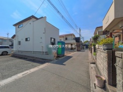 草加市新善町