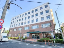 足立区本木東町