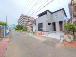 草加市小山1丁目