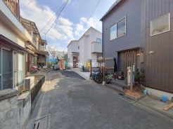 足立区東伊興1丁目