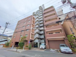 草加市氷川町